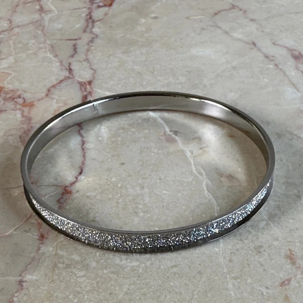 Elegant Silver Bangle Bracelet